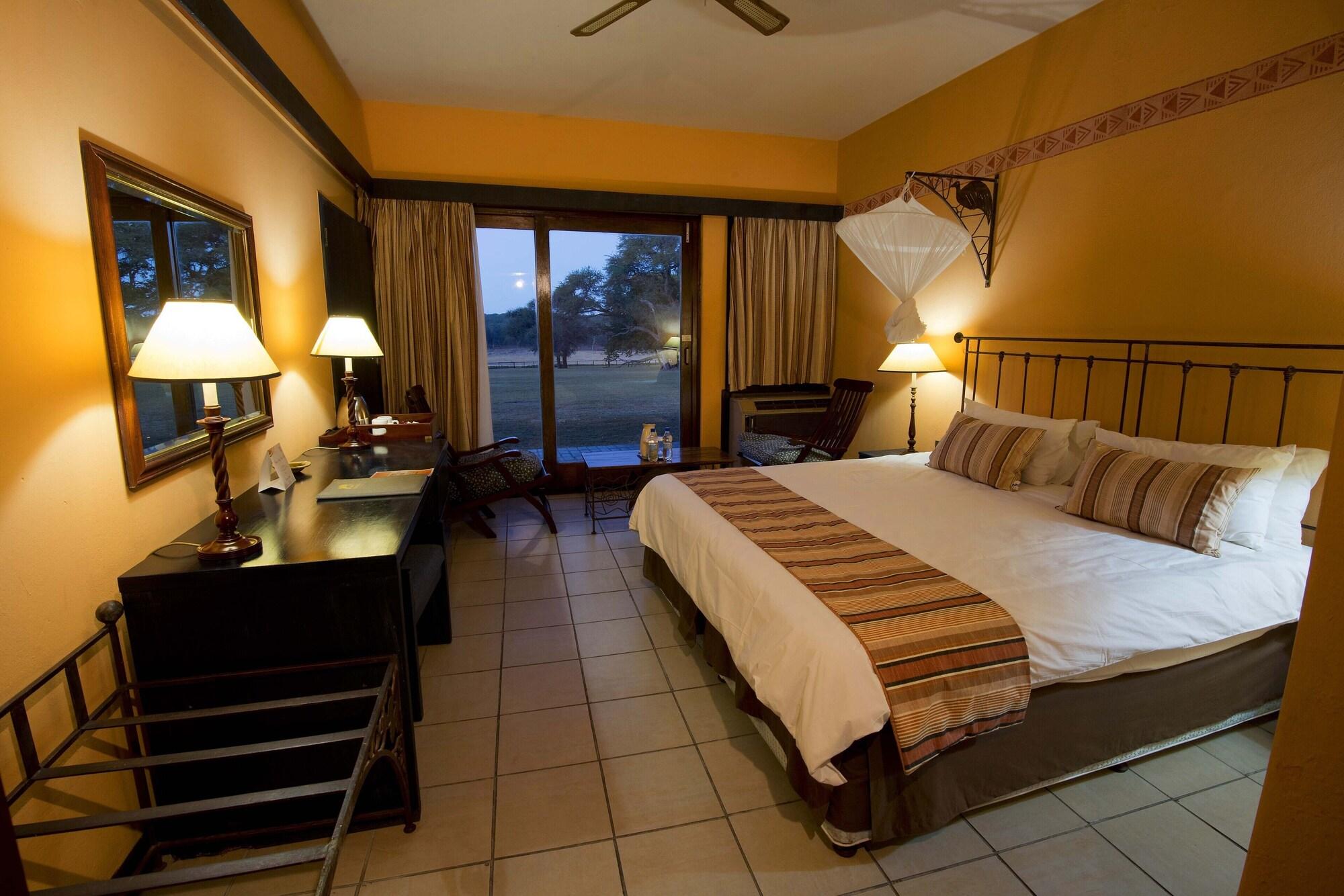 Hwange Safari Lodge Dete Luaran gambar